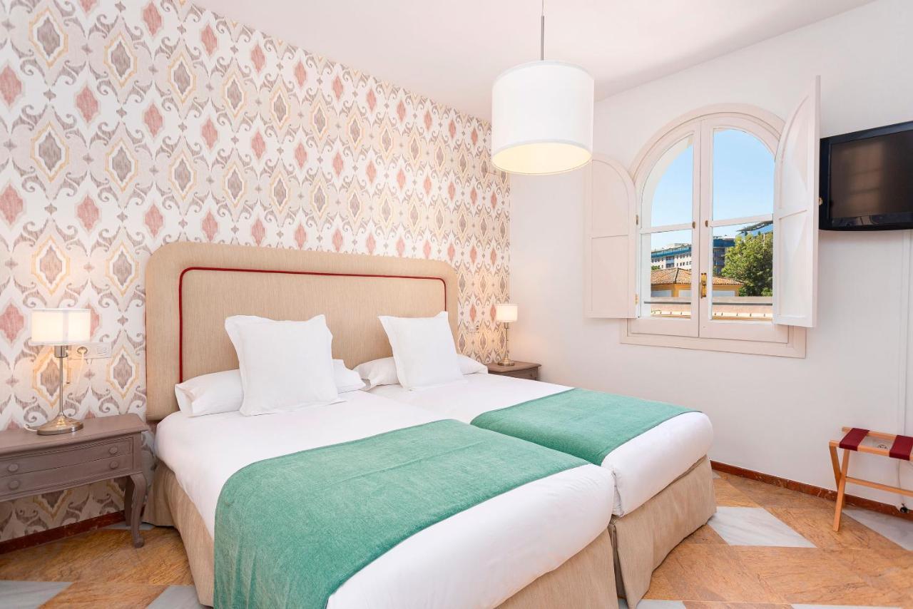 Genteel Home Campamento Seville Exterior photo