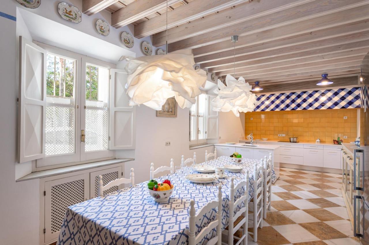 Genteel Home Campamento Seville Exterior photo