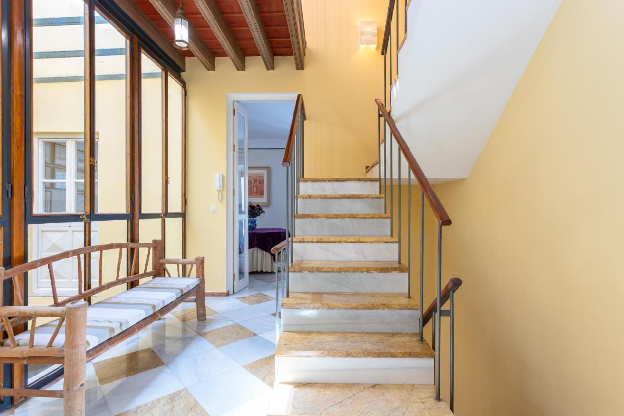 Genteel Home Campamento Seville Exterior photo
