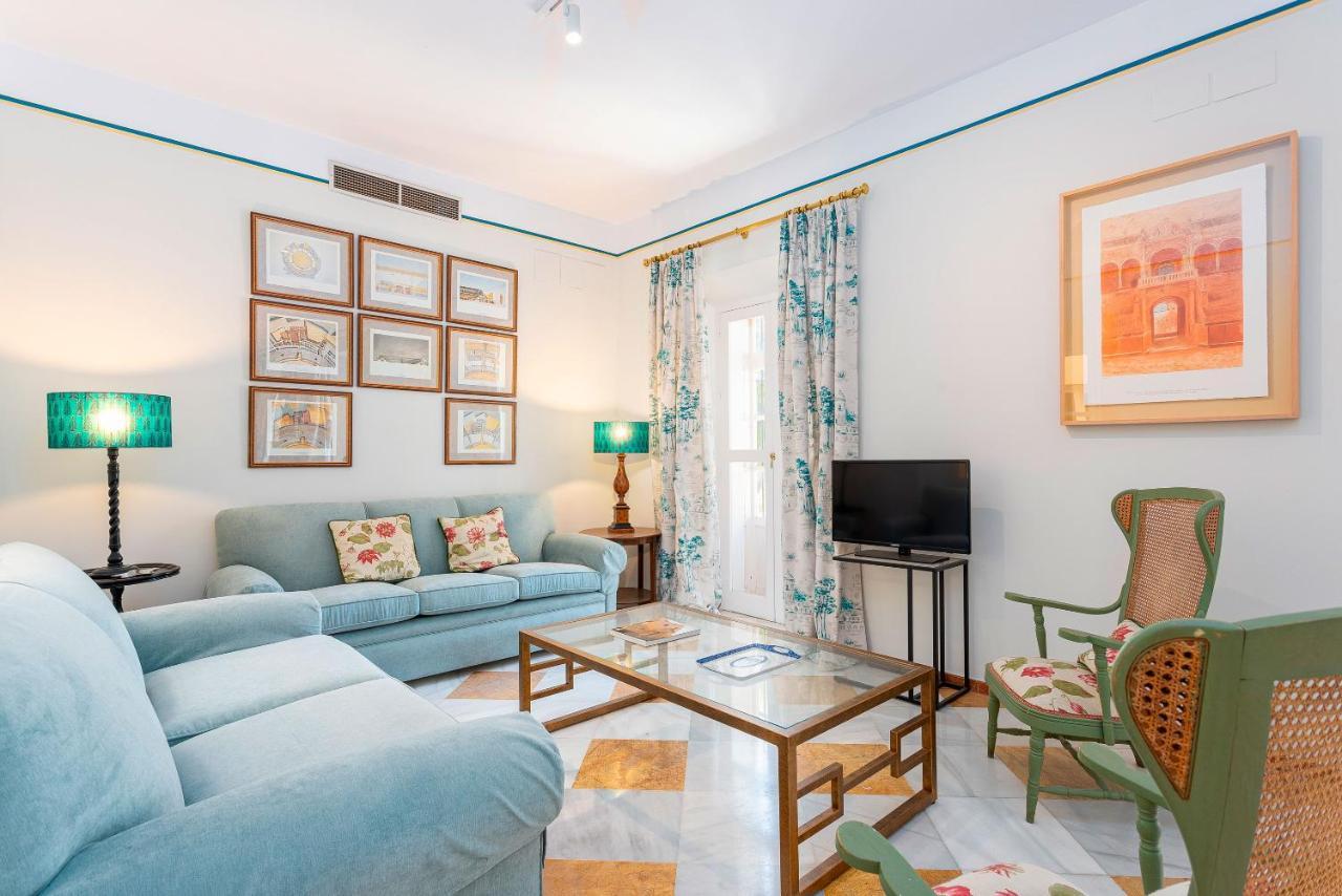 Genteel Home Campamento Seville Exterior photo